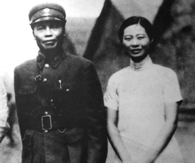 成为总统夫人,关键是她把丈夫的结发妻子挤走了_郭德洁_李宗仁_李秀文