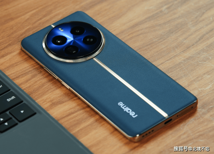 友商有的realme12pro 也有,友商没有的realme12pro 还有!