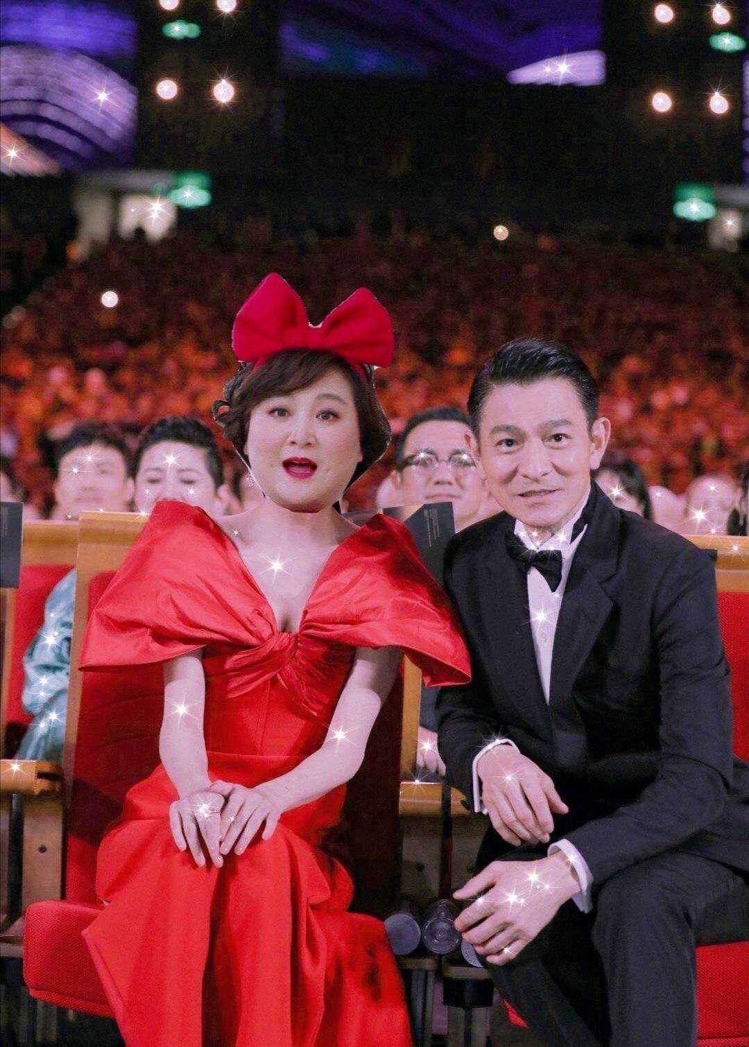 已经敲定大年初一上映,相信很多人之前已经看过小品的版本.