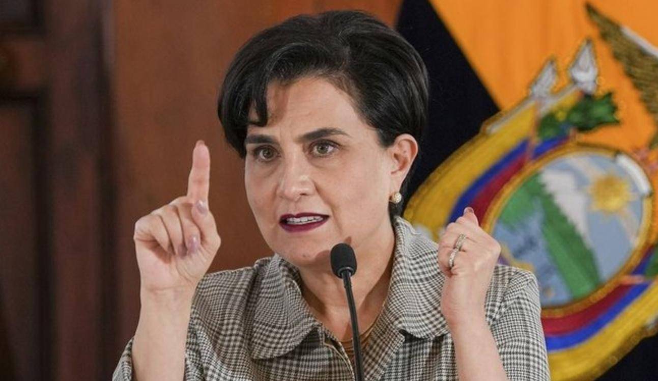 原创85后南美总统做事这么莽撞吗竟然怕人闯墨西哥大使