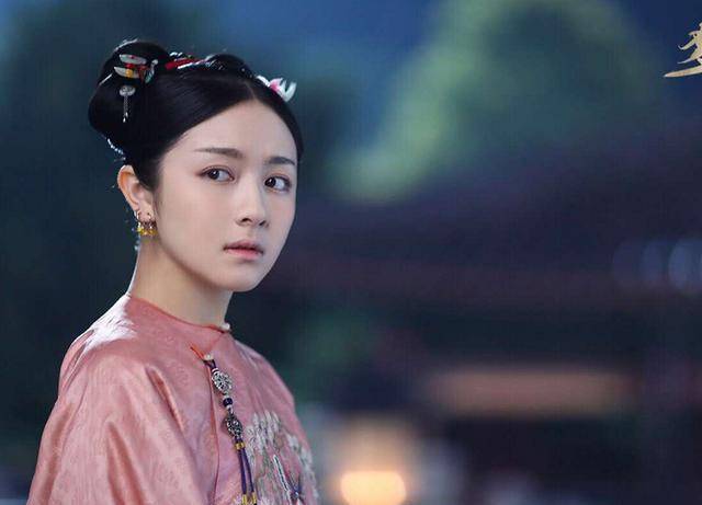 李兰迪翻身逆袭瘦好多最新照穿黑皮裙小蛮腰太勾人美到不敢认