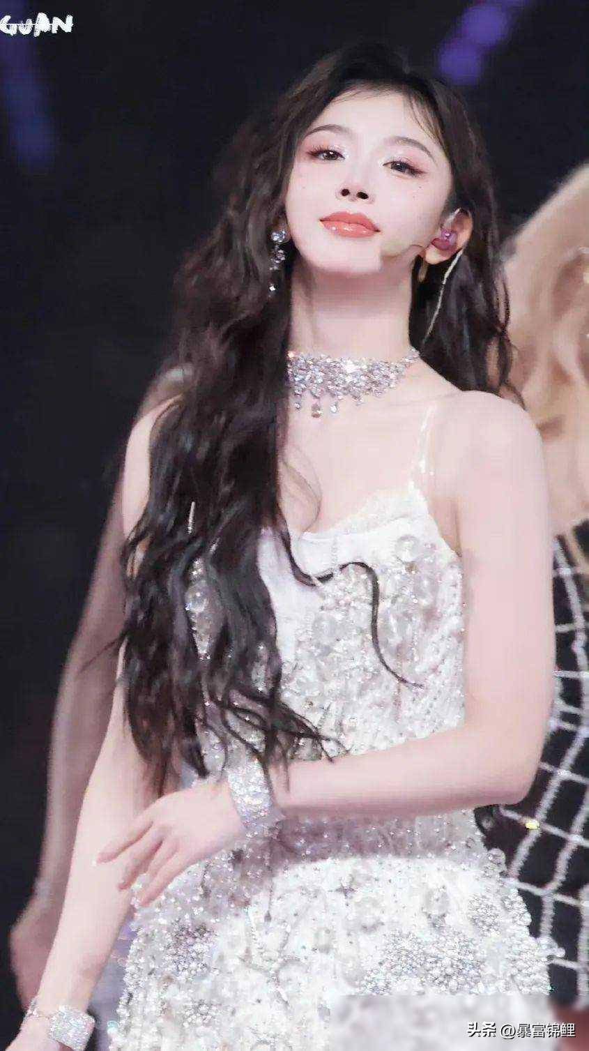 揭秘张若昀唐艺昕婚变蔡徐坤脱单内幕曝光