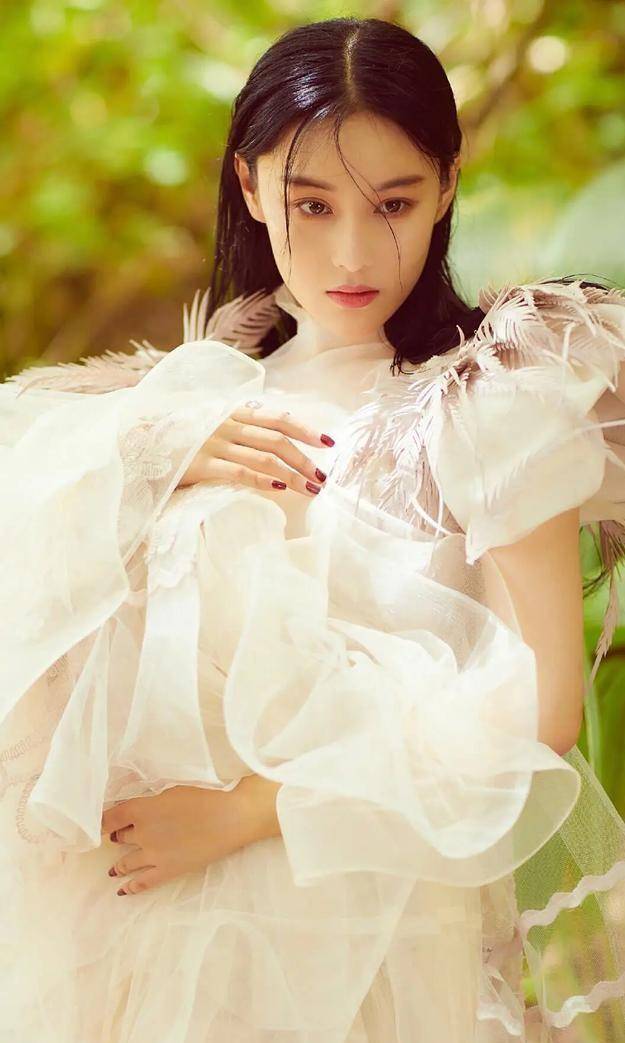 敢说我是个坏女人的张馨予名声被菜园子洗干净了