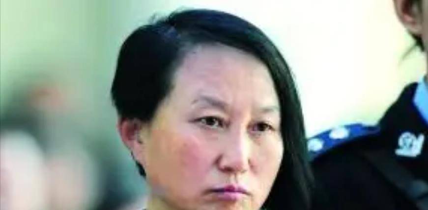 原创陕西神木房姐龚爱爱坐拥北京41套房子发家史令人咋舌