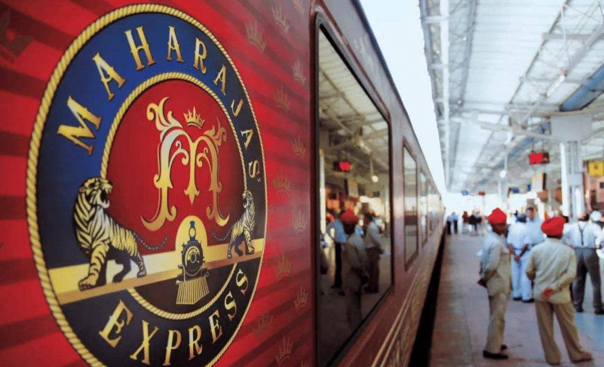 虽然很多都对印度铁路的印象就是满是挂票的火车,但其实印度的铁路网