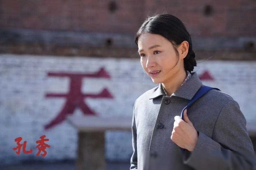 沈诗雨承认自己曾多次想要放弃演员这个职业,但每当她面对这个决定时