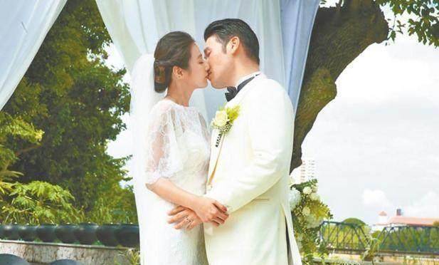 陈怡蓉在泰国豪华大婚杨佑宁当伴郎却炸出了败犬女王