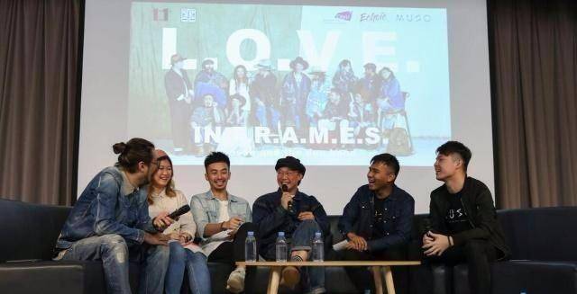 之后,现场气氛便十分尴尬,一旁的恭硕良和王双骏见