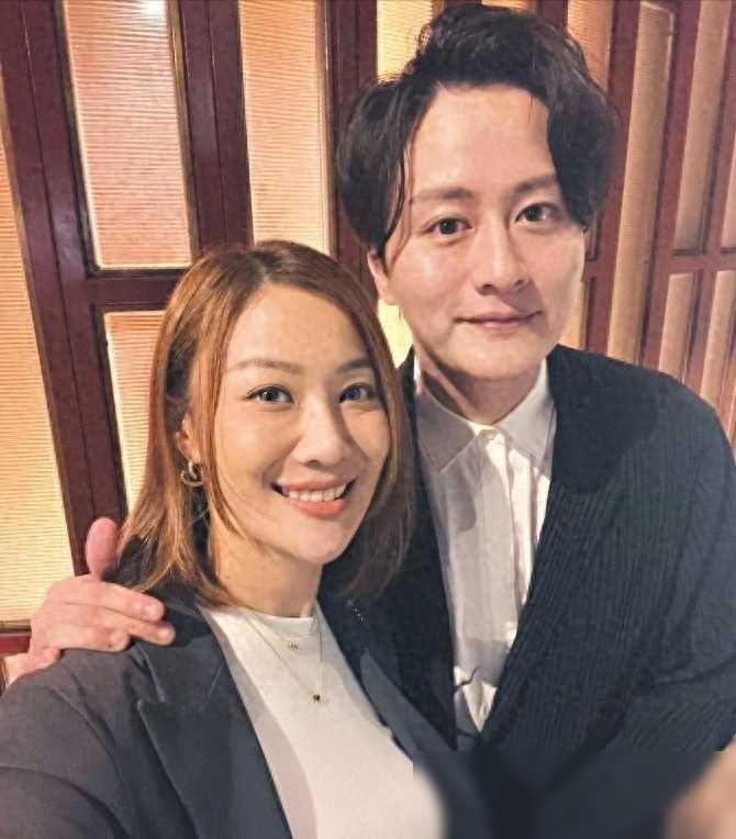香港女星爱犬事故引担忧,男友温暖安慰,展现宽容之心的过往_杨紫_吴磊