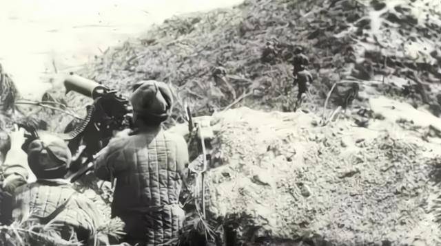 原创松骨峰战役中幸存的烈士他主动放弃国家供养回乡务农