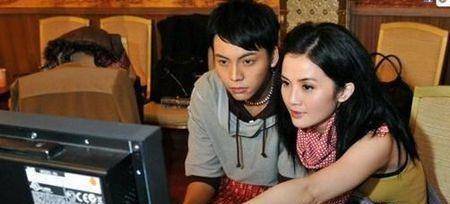 原创蔡卓妍爱上高颜值亿万富豪前男友陈伟霆发文不怪你移情别恋他