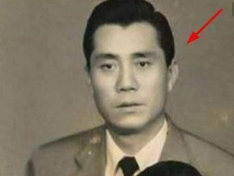 当时,房道龙的生活很幸福,他娶妻生子,生活一度过得很不错.