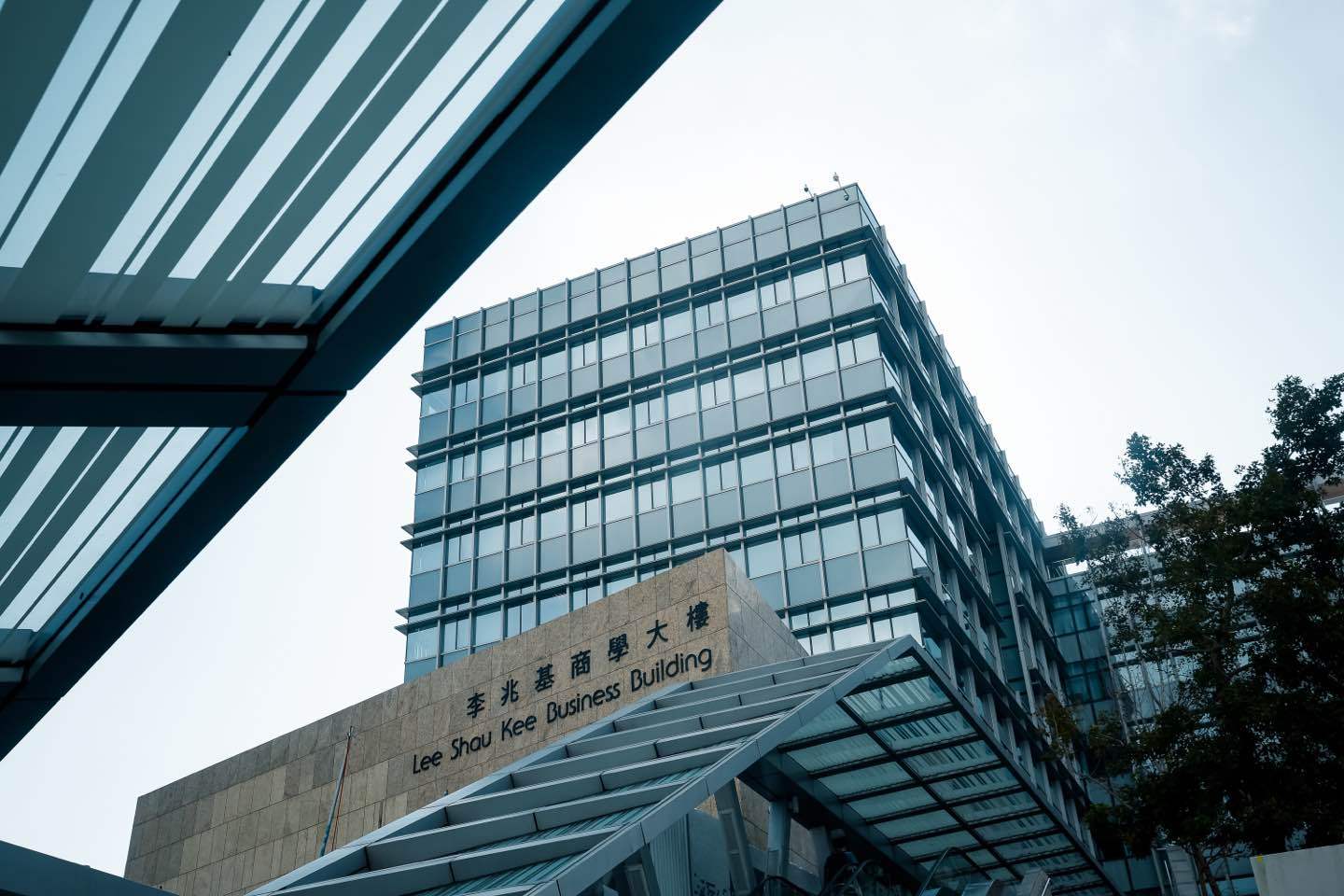 香港科大emba学术总监房育辉扬终身学习之帆探索出海航向