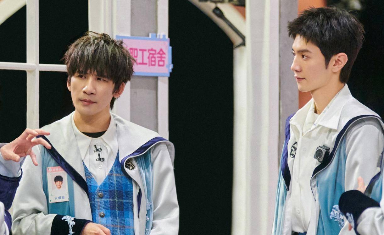 立马吸引了超多粉丝到评论区应援,声势浩大一度超过了九季元老王鸥