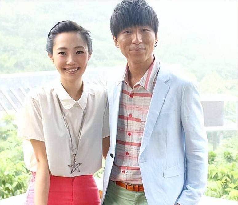 "白百合:傻白甜的上位之路,没有我们想的那么简单_白百何_陈羽凡_白雪