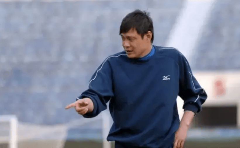 原创尴尬了辽宁铁人官宣惨遭打脸范志毅否认出任主教练