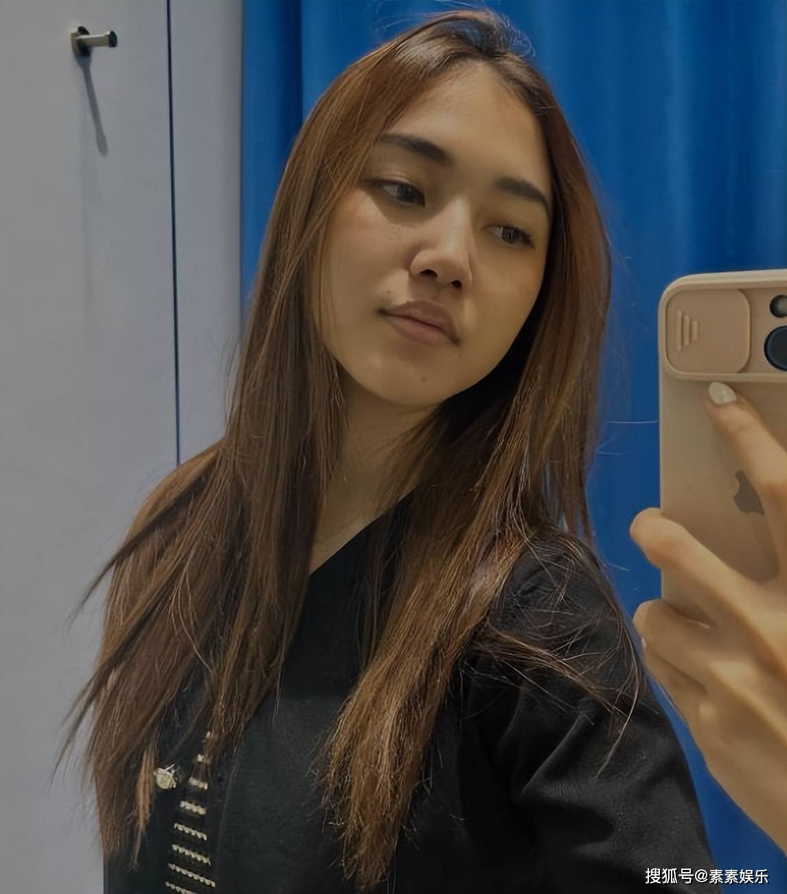 噩耗!23岁女歌手意外离世, 家人隐瞒死亡真相,与心脏衰竭有关