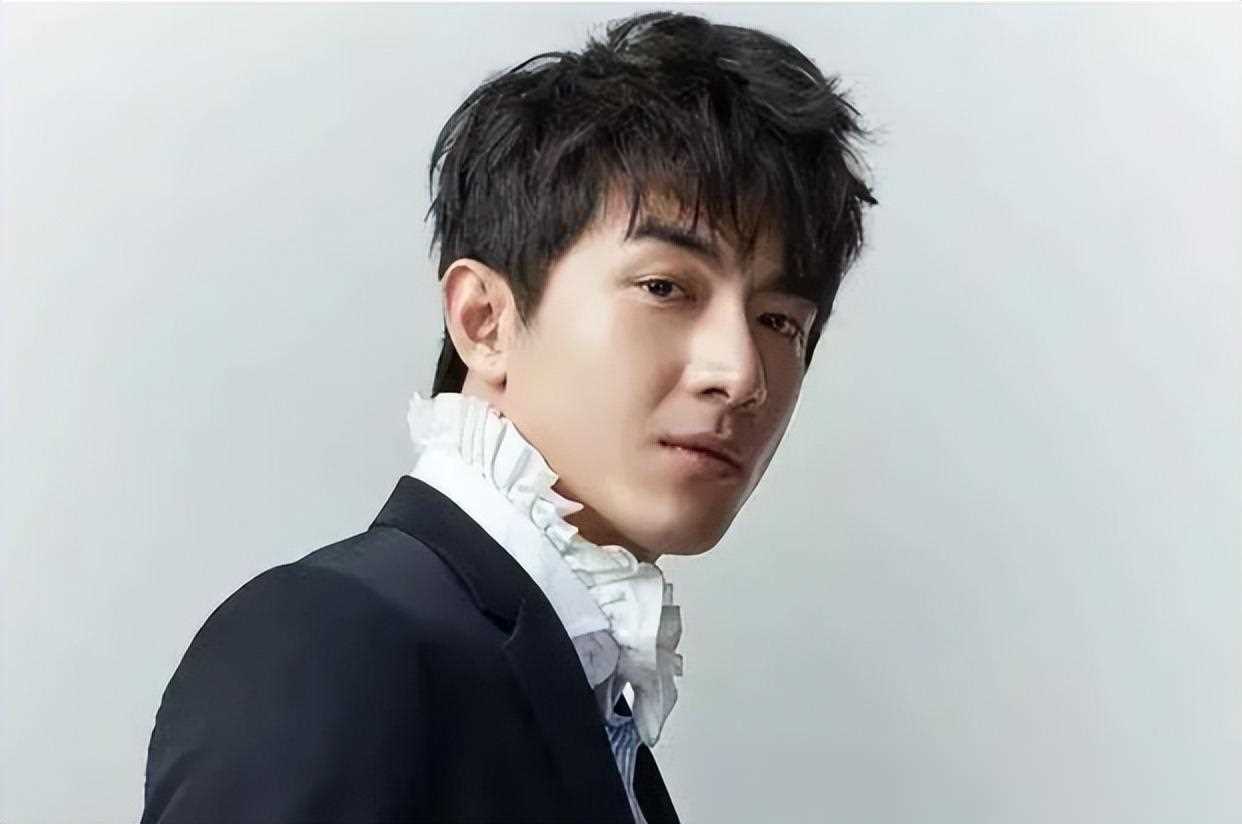 林更新的家世 来自搜狐网