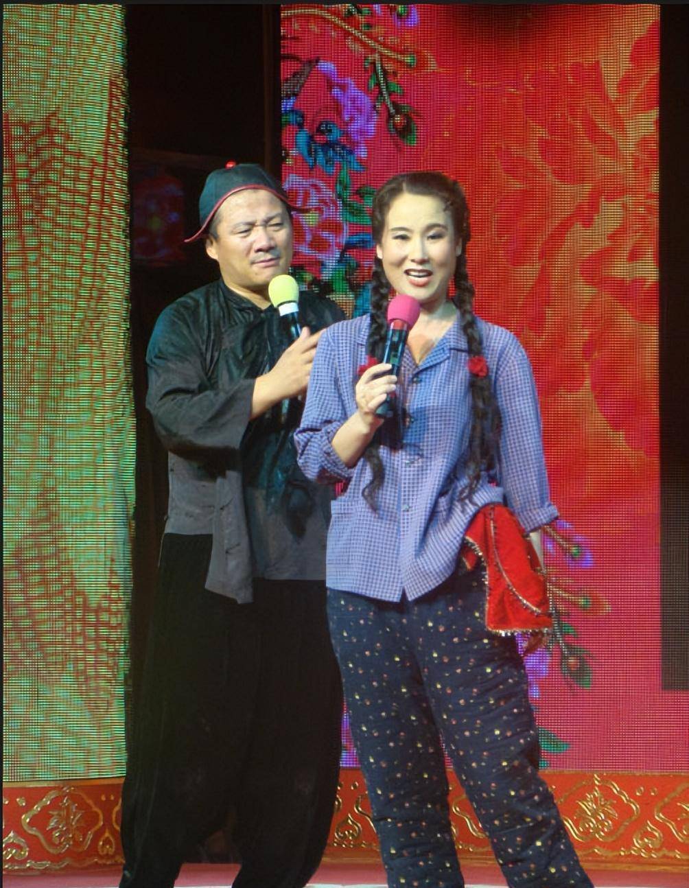 "谢广坤"唐鉴军:不辜负赵本山的期望,出名后拒绝分手不孕妻子_二人转