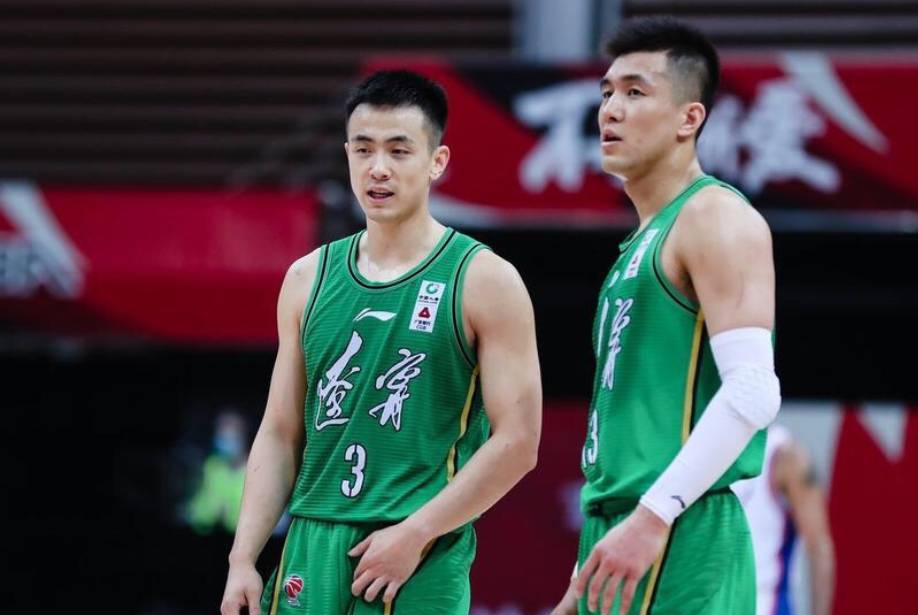 原创辽宁男篮季后赛12人基本确定郭艾伦回归双子星重聚两新星无缘