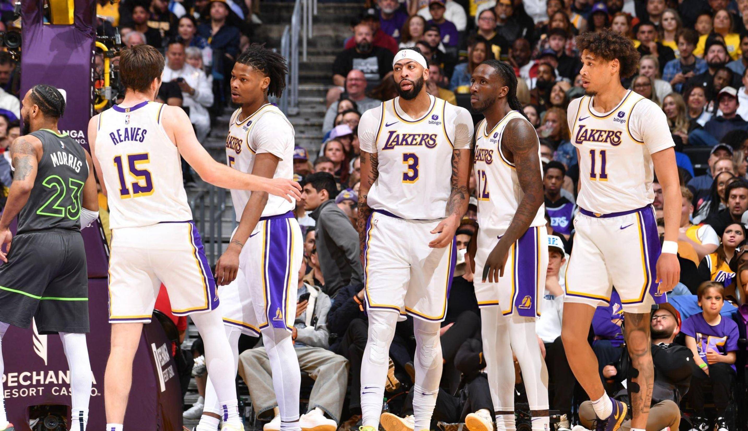 湖人时隔24小时重回第9!仅剩3战冲前8太难 湖勇附加赛恐难逃一战