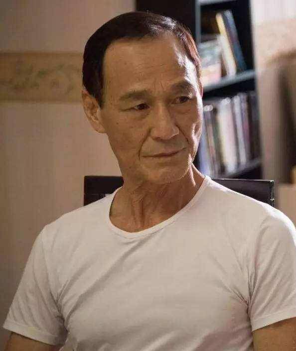 从解救刘嘉玲的江湖大哥到知名企业家,陈惠敏从黑到白用了六十年