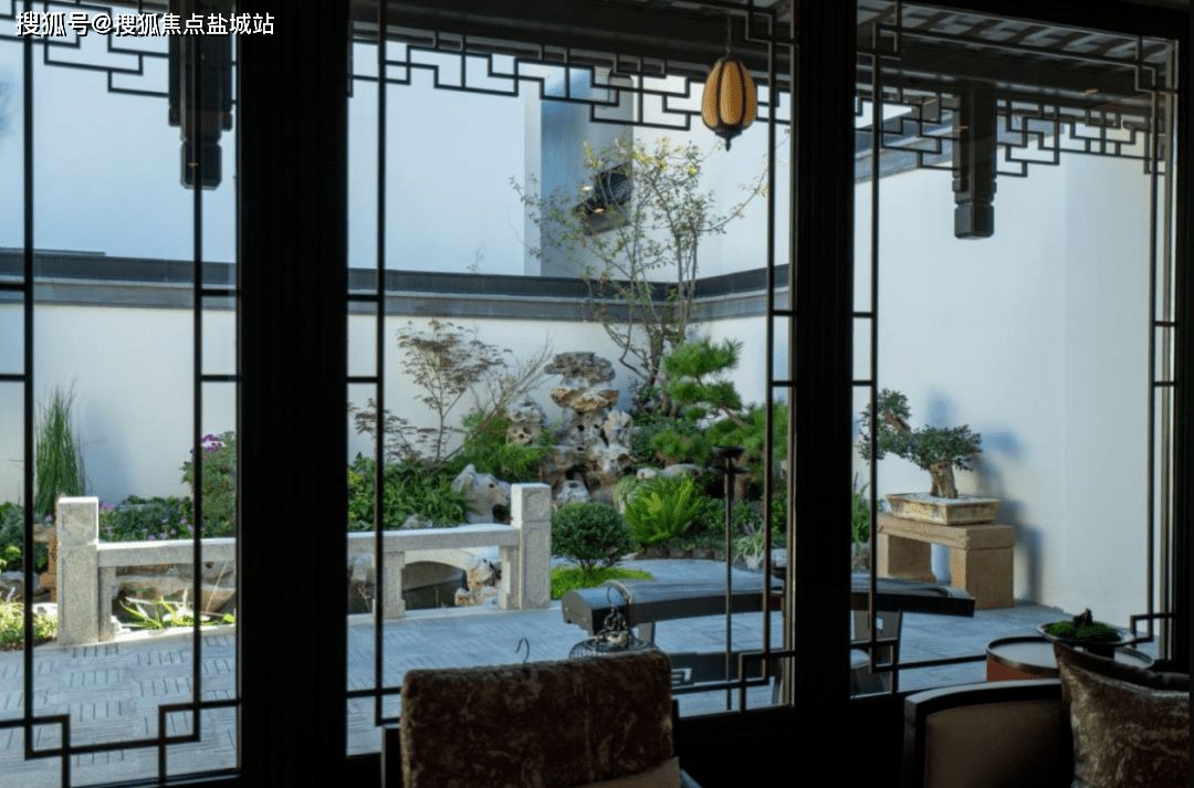 8300亩土地之上匠筑2.