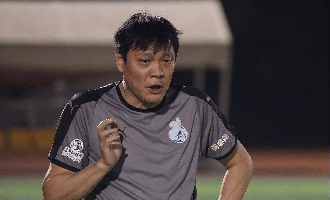 专注流量的草台班子辽宁铁人业余操作不断范志毅就不想当教练