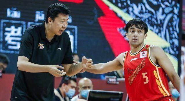 原创大爆冷八一5分险胜联赛第10王治郅振臂怒吼3小将72分齐爆发