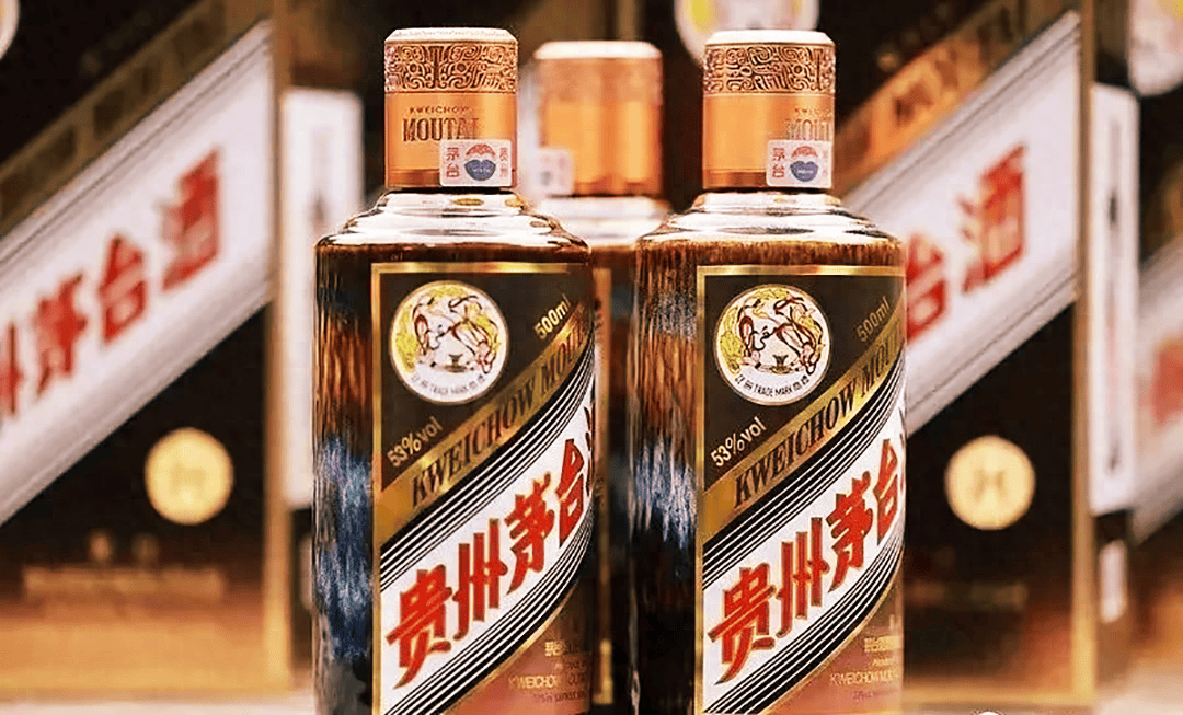 从彩釉珍品看茅台酒的收藏之道