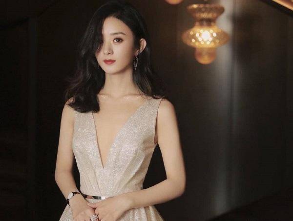 历史第一人!赵丽颖女主网播量破1800亿,《有翡》上映超2000亿板上钉钉