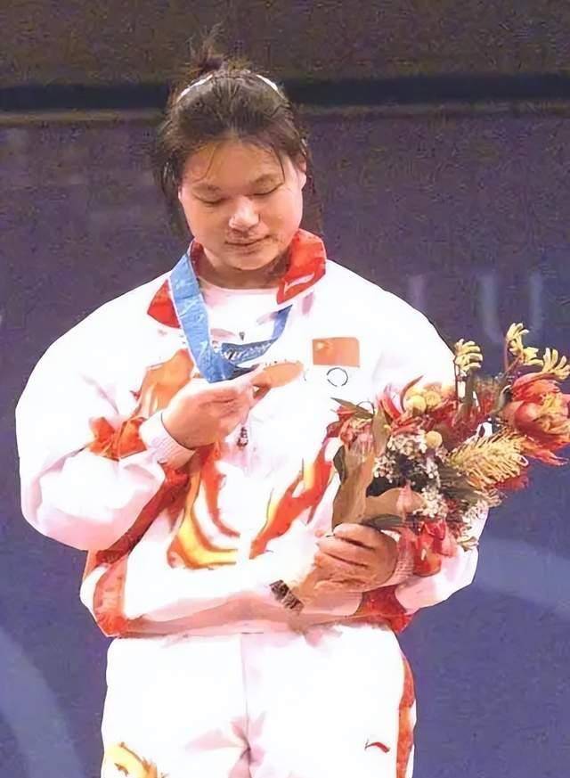 原创农村出身的奥运冠军399万高价卖掉所有金牌辞去公职举家移民