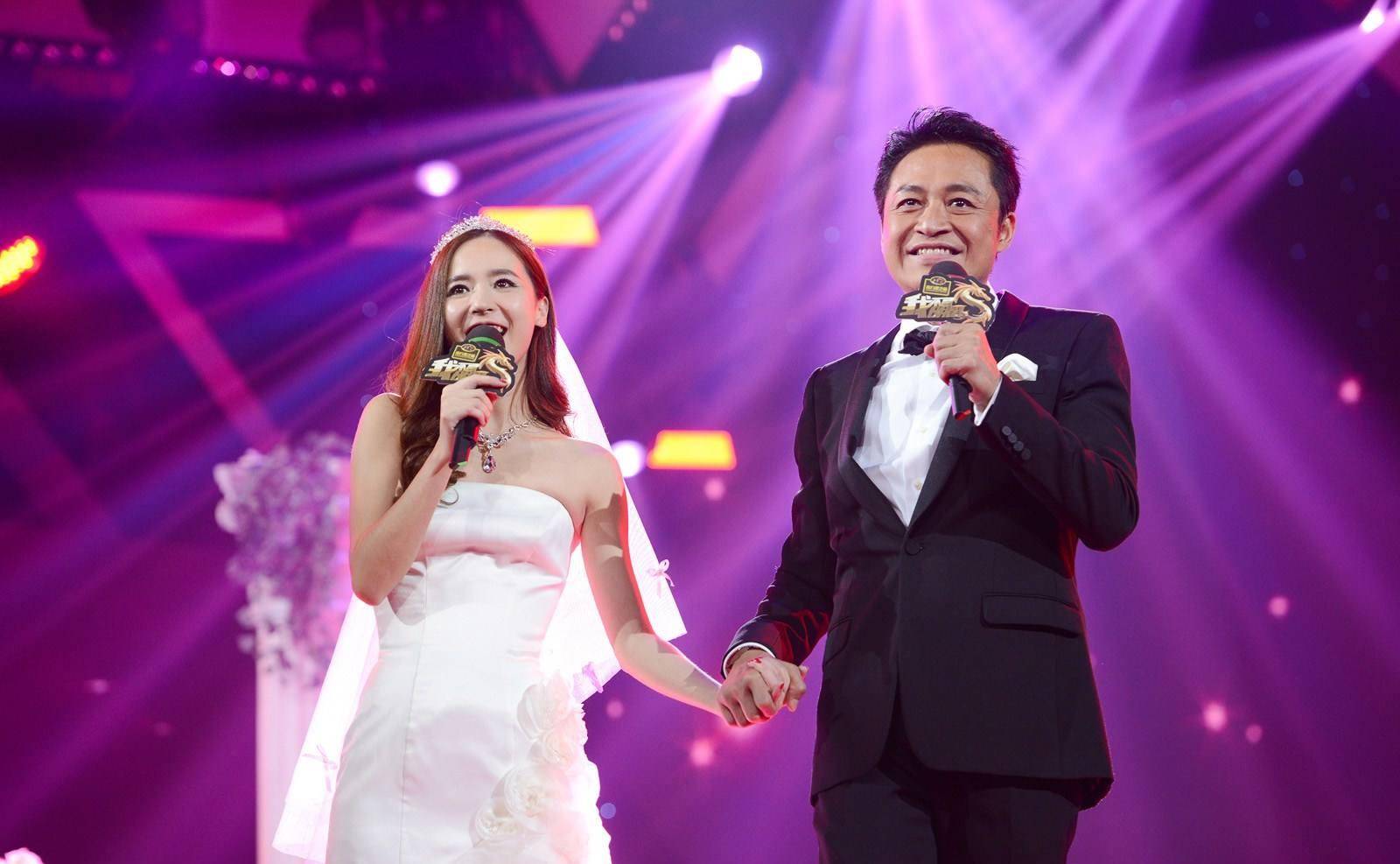 原创18岁在电视公开亮相不顾反对嫁分手大龄男星她生两胎分手复出