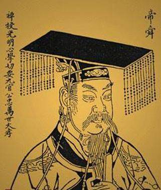 在禹帝之前的舜帝,则是虞朝最后的一位君主,据说在位近50年.