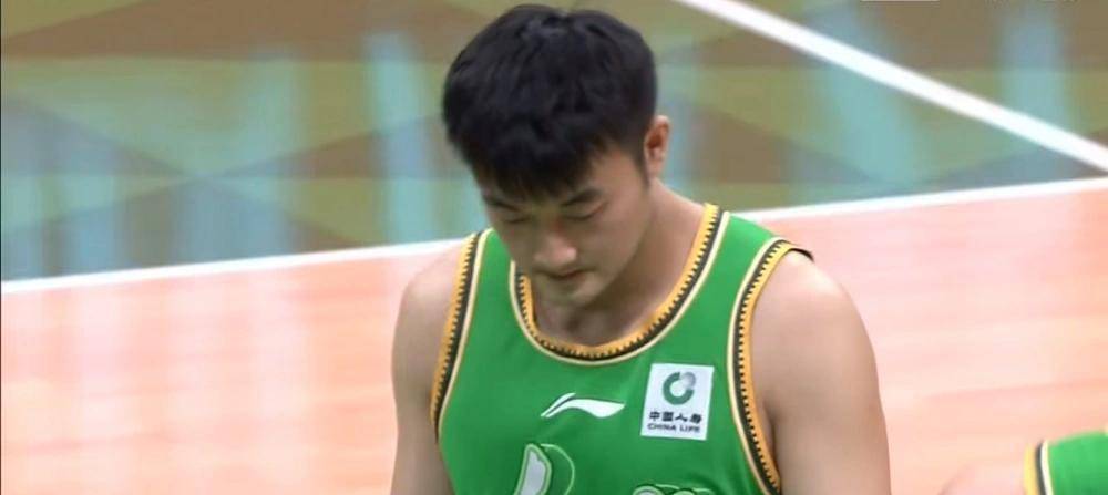 原创张镇麟扣篮辽宁1招破局闵鹿蕾三后卫破门赵继伟连得4分改变