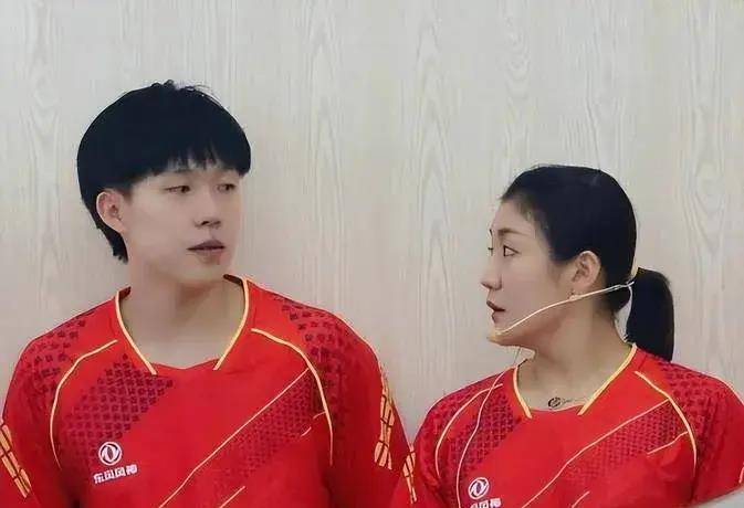 从年龄上来看,陈梦比王楚钦大6岁,但是在国乒中,这最少都是两代人的