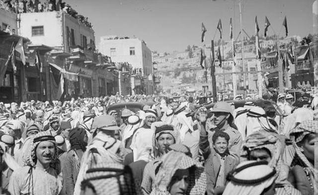 发展创造和平环境……这些经济政策,使得约旦经济连续几十年高速增长