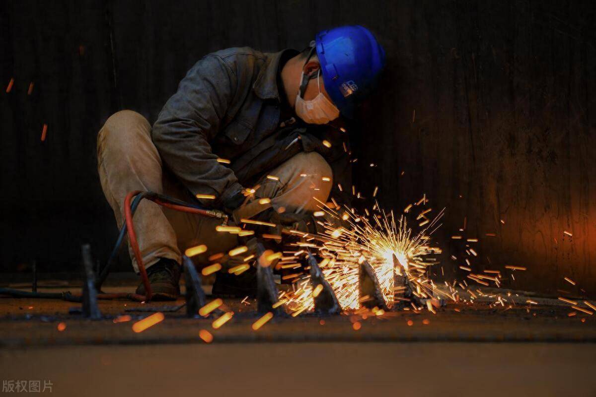 电焊工怎么考有什么作用报考政策条件要求