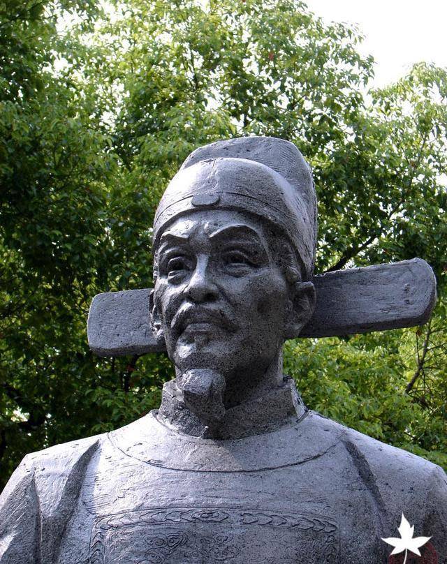 原创海瑞和曾国藩都是清官但是人生命运却极大不同原因是它