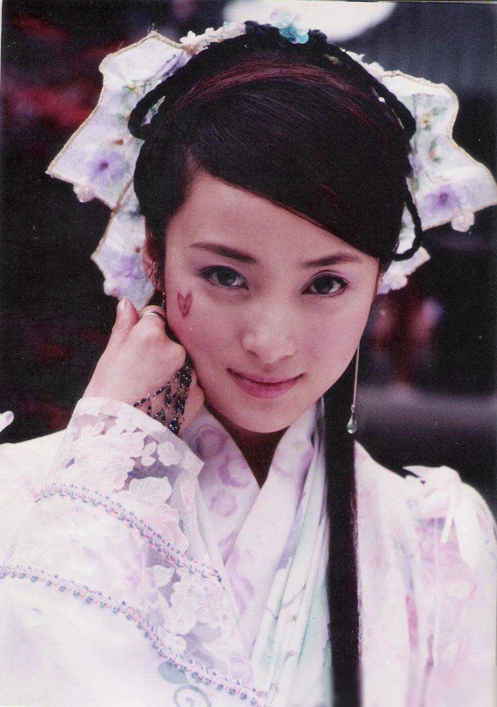 久违了，影后蒋勤勤