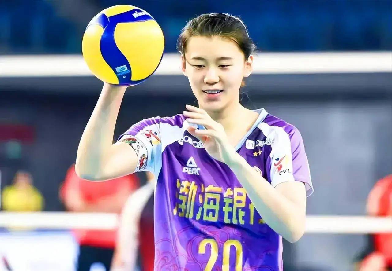 王艺竹脱胎换骨 世联赛表现很关键 将决定能否参加巴黎奥运_体育_李盈