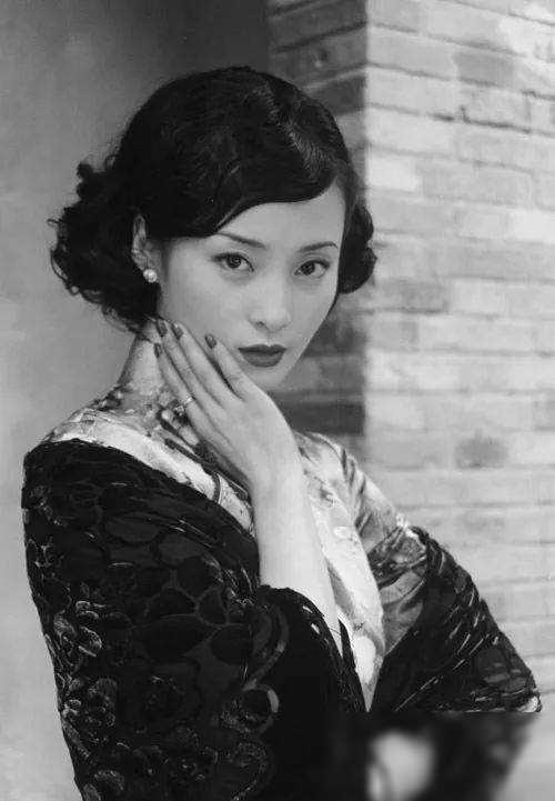 久违了，影后蒋勤勤