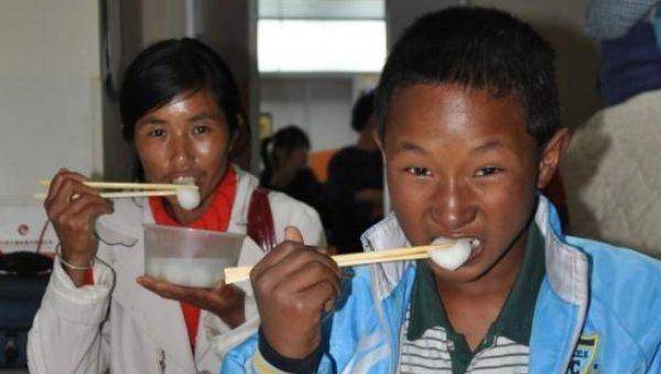 原创当年变形计中不愿回农村向富爸爸要钱被拉黑的吴宗宏现状如何