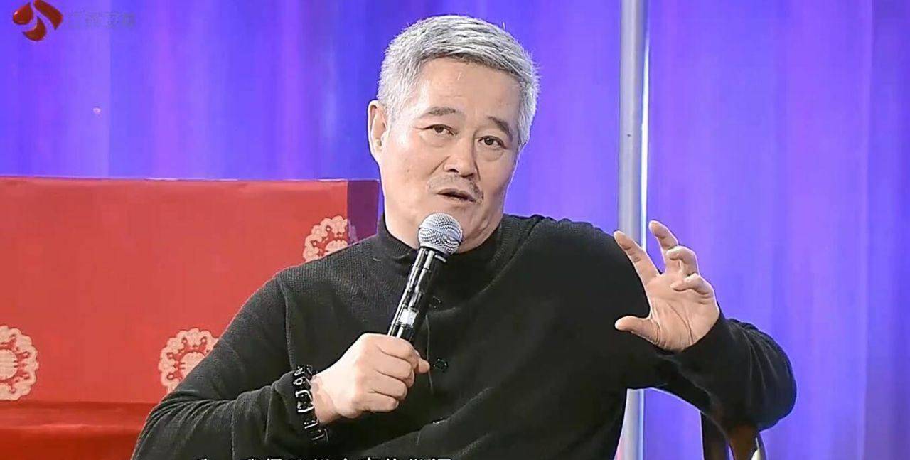 说到底还是赵本山的"山野艺人"缺少创作力,而郭德纲的"流量艺人"就有