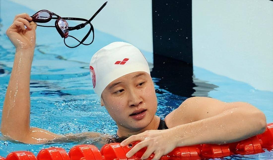 刘子歌:27岁嫁给50岁教练,父母缺席婚礼,如今移居澳洲_训练_金炜_游泳