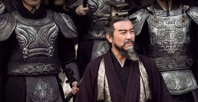 军师联盟是最好的三国题材电视剧易中天的看法是这样的