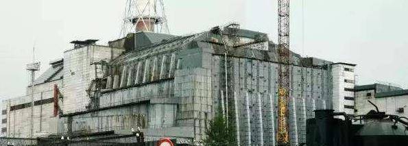 切尔诺贝利事故30年后石棺还要换新福岛6年后就能住人了