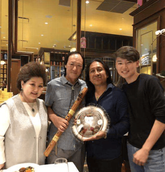 吉祥三宝现状父亲早已去世女儿远嫁韩国生子母亲孤独一人