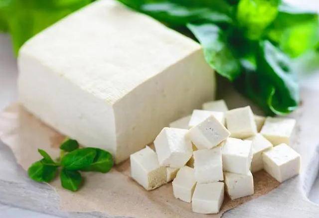 血脂高的人要远离豆腐医生不止豆腐这3种素食也尽量远离