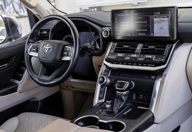 号称"陆地巡洋舰"!动力强劲,全时四驱,爬山涉水不在话下,越野王中王!